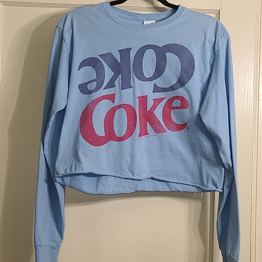 The Coca Cola Co Women's Cropped Tee Small Light Blue Long Sleeve Crew Neck Logo